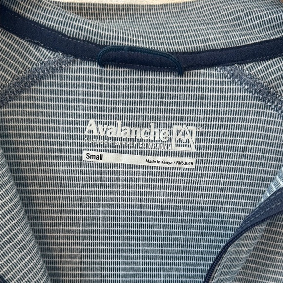 Avalanche Women's Quarter-Zip Top - Picture 2 of 5